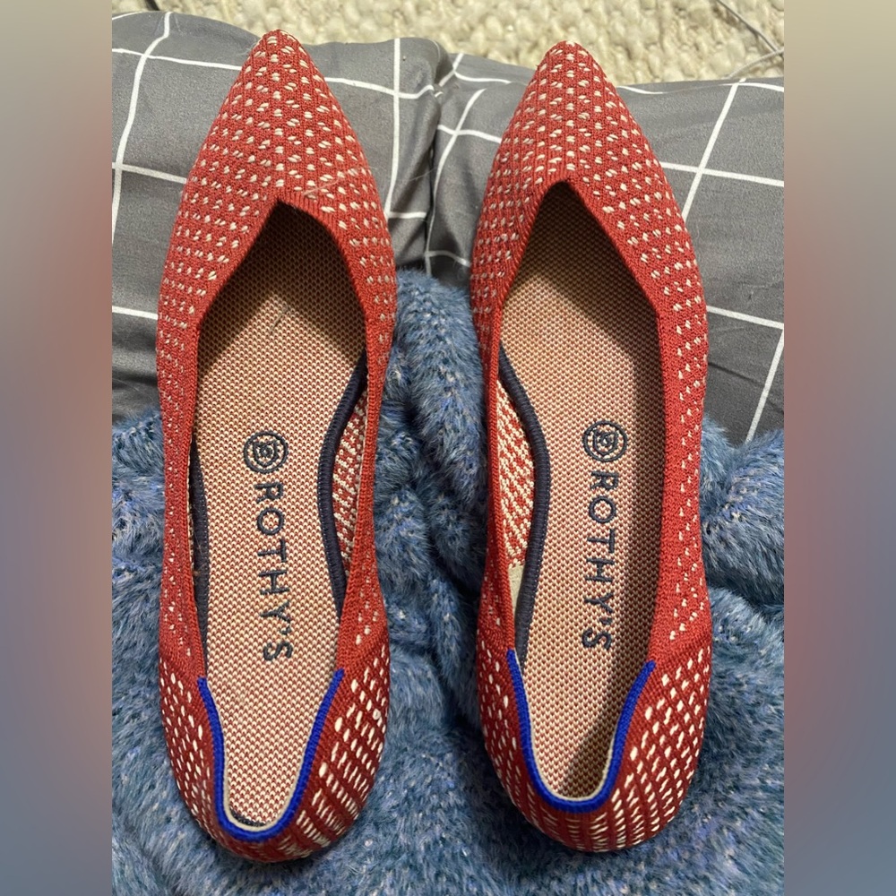 Rothy's 9.5 red check EUC